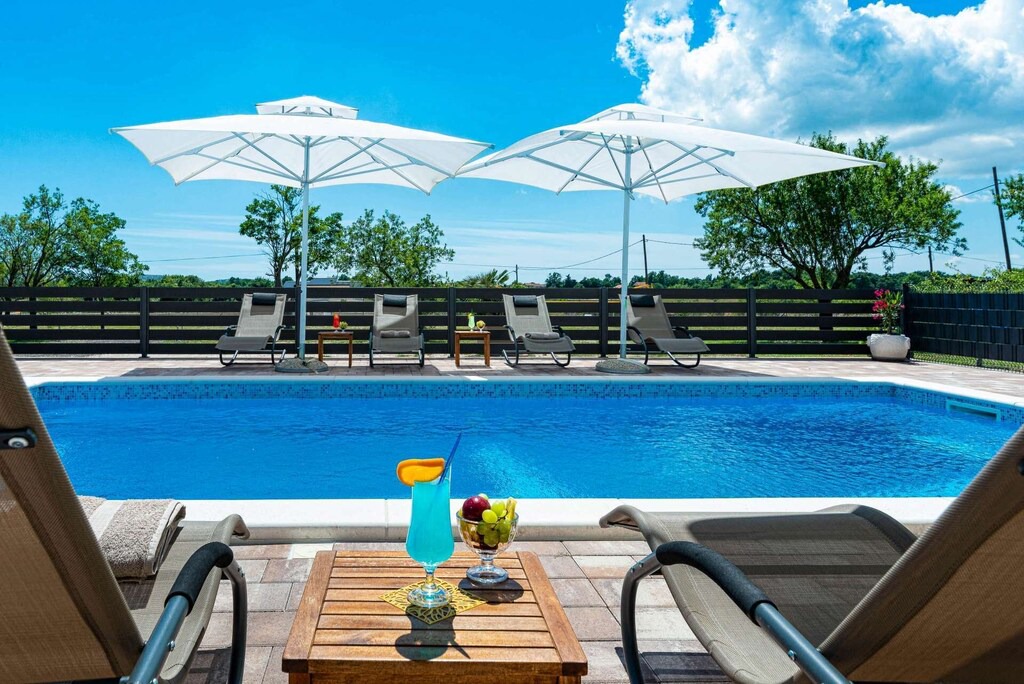 Photo of Outdoor in Pristeg