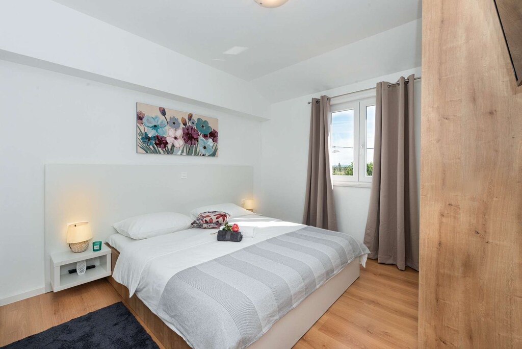 Photo of Bedroom in Pristeg
