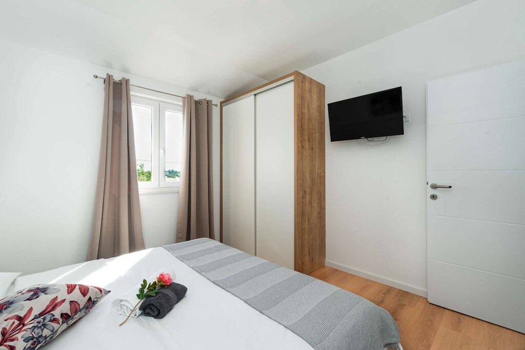 Photo of Bedroom in Pristeg