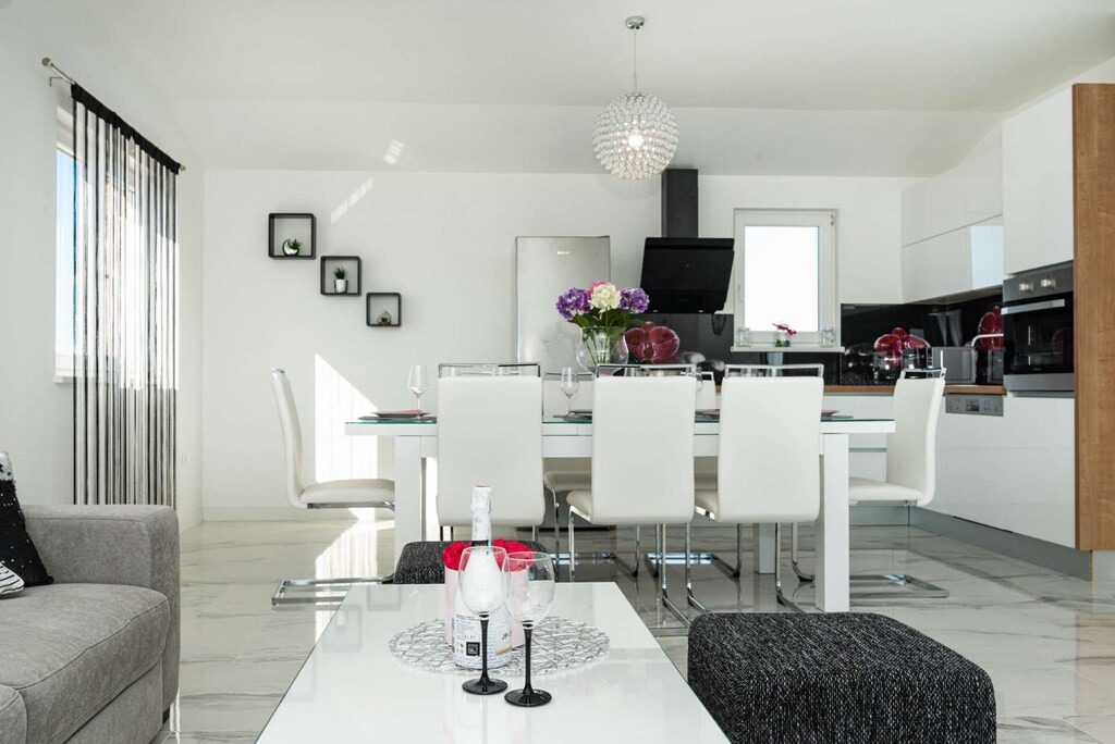 Photo of Livingroom in Pristeg