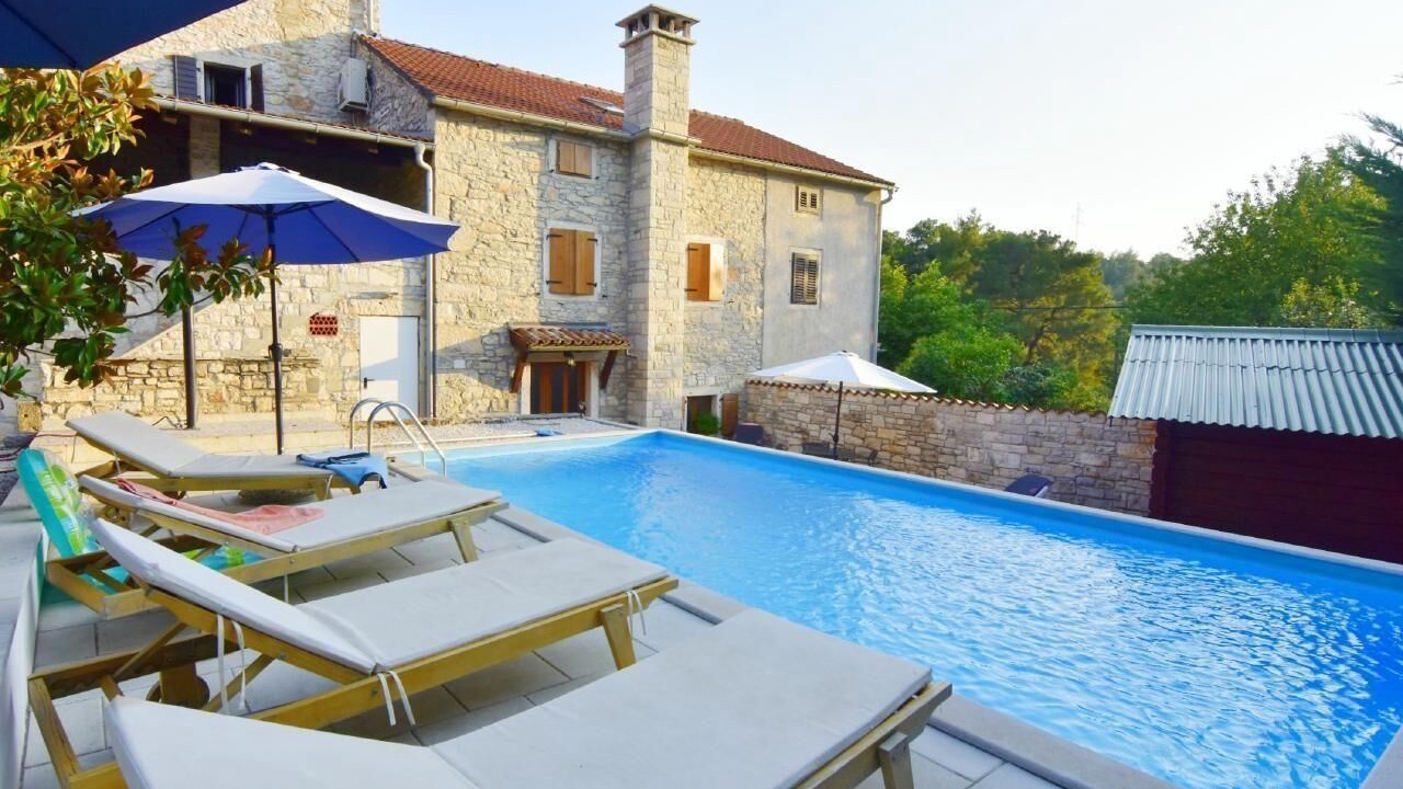 Photo of Outdoor in Kastel