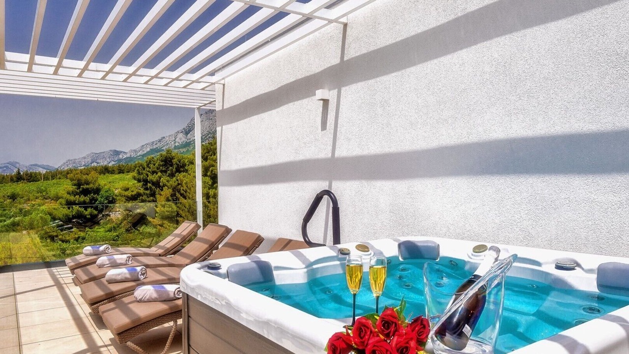 Photo of Patio Balcony in Promajna
