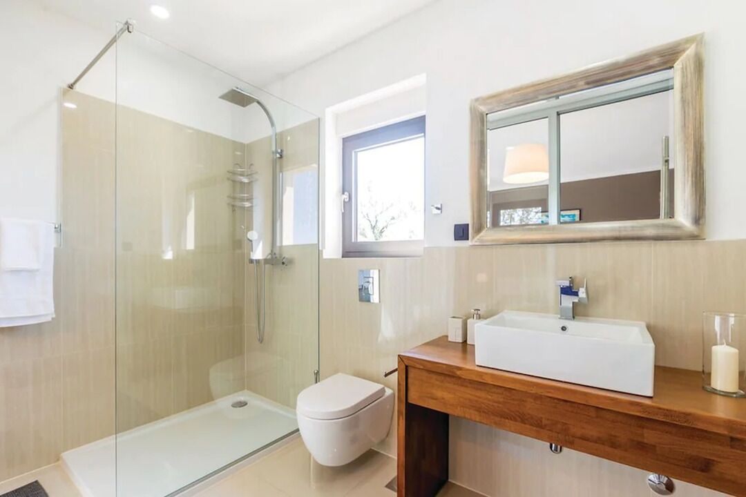 Photo of Bathroom in Kras
