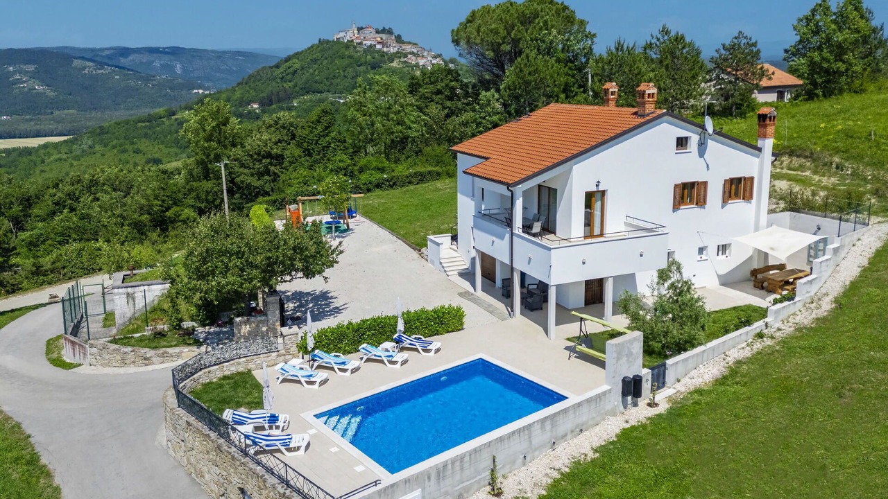 Photo of Outdoor in Brkac