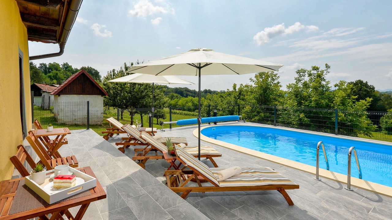Photo of Outdoor in Cestica