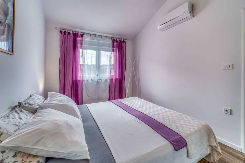 Photo of Bedroom in Porat