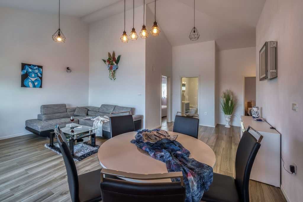 Photo of Livingroom in Porat