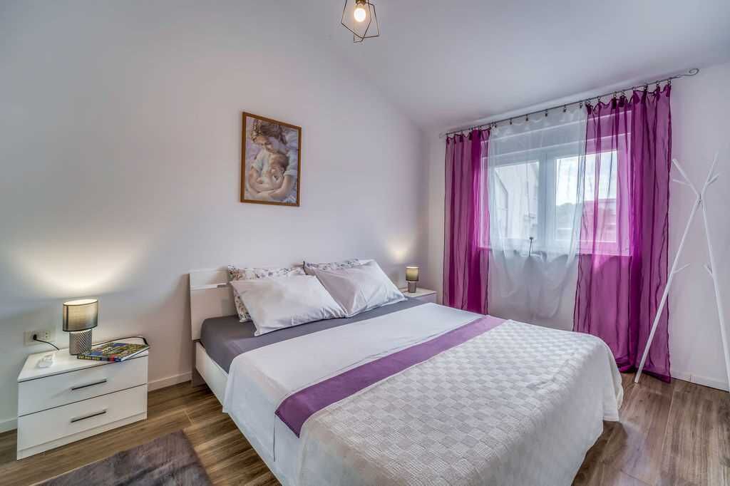 Photo of Bedroom in Porat