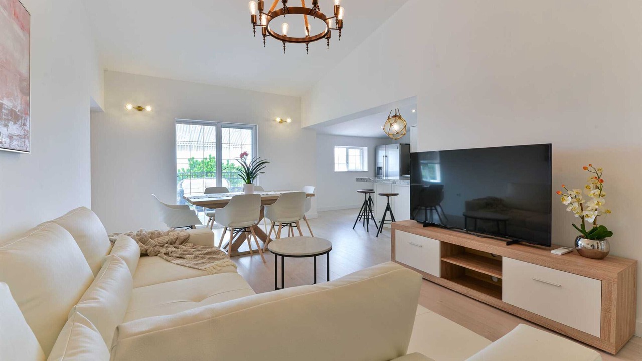 Photo of Livingroom in Suhovare