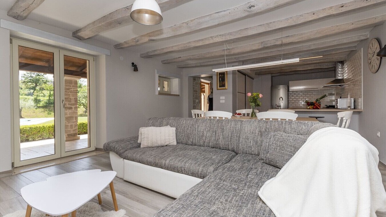 Photo of Livingroom in Beram