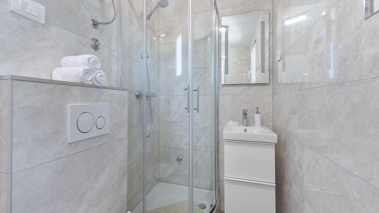 Photo of Bathroom in Neoric