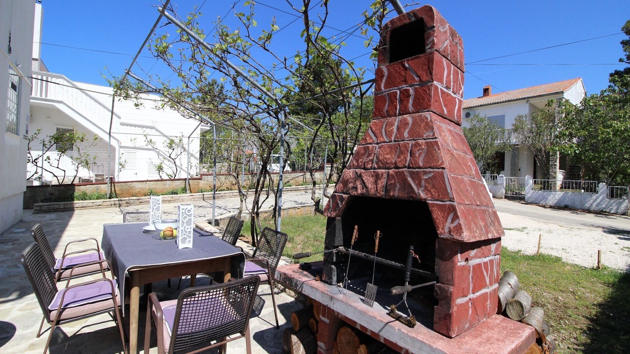 Photo of Outdoor in Seline