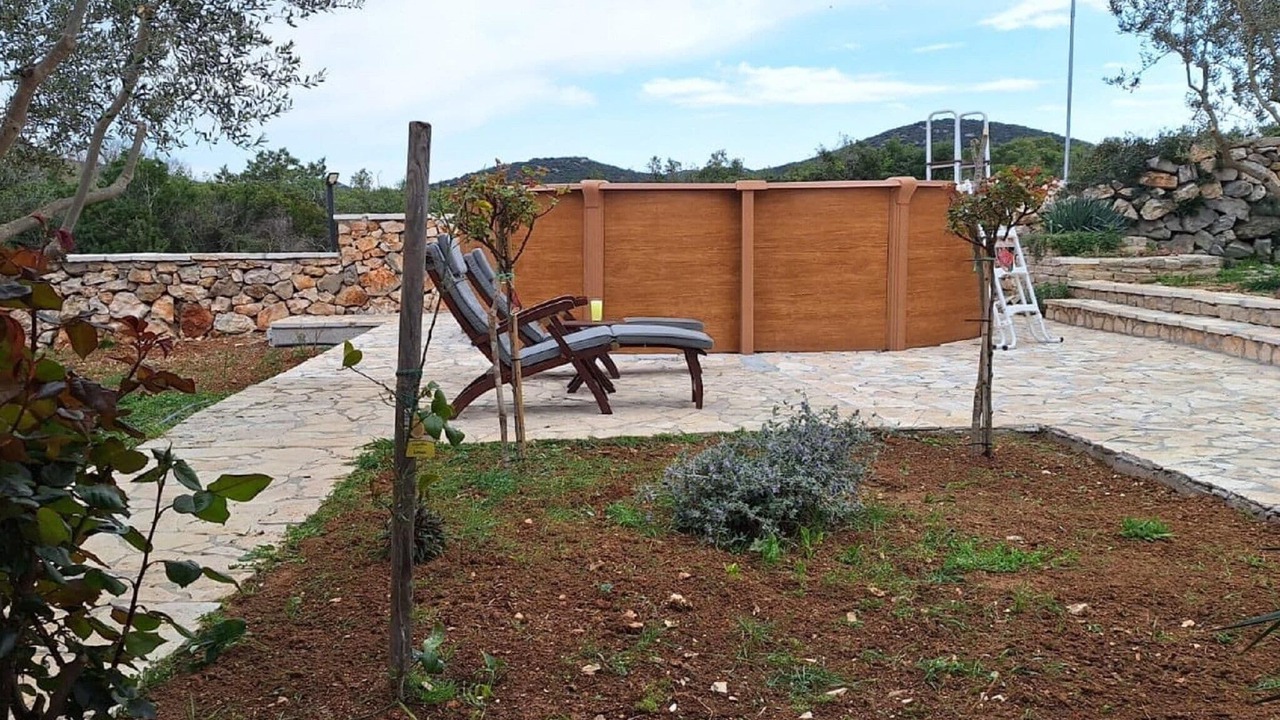 Photo of Outdoor in Pakostane