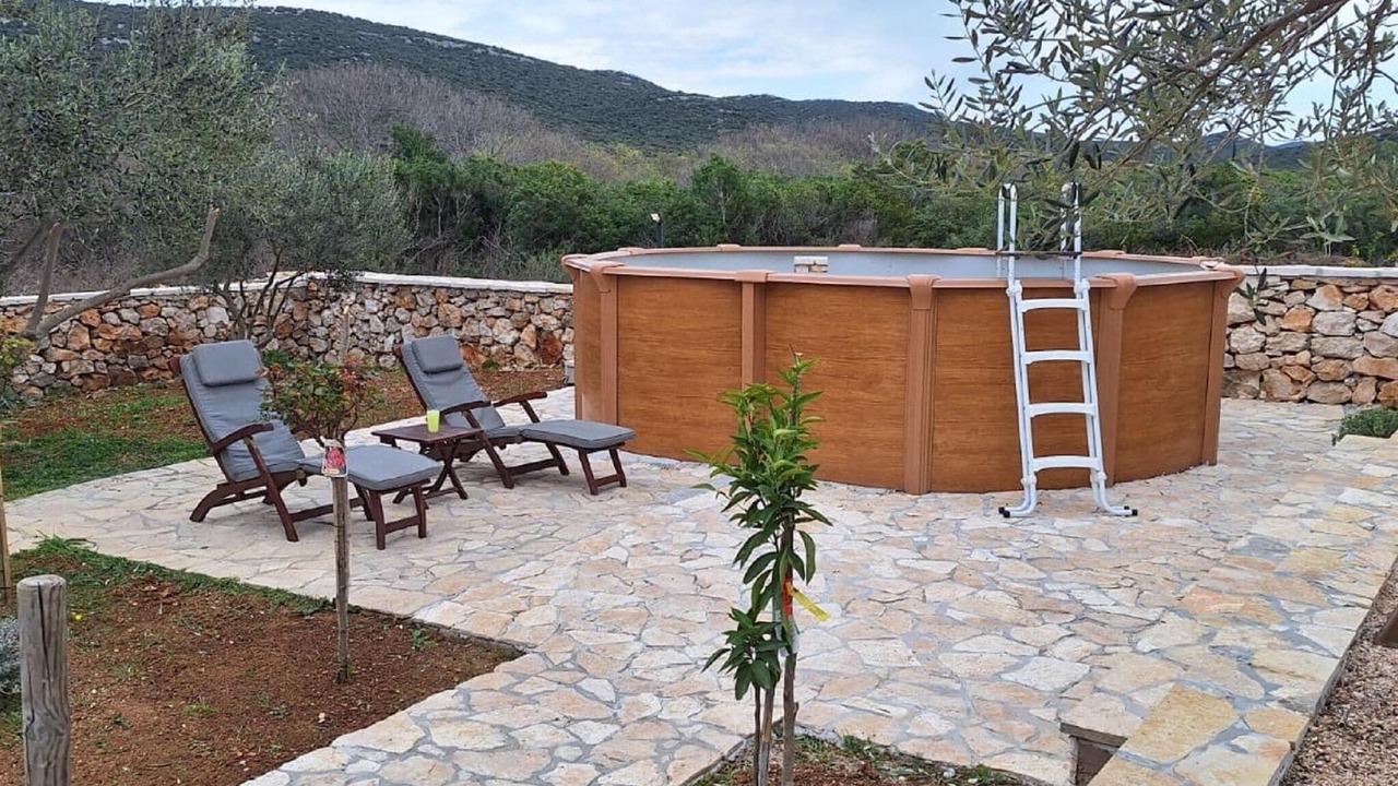 Photo of Outdoor in Pakostane