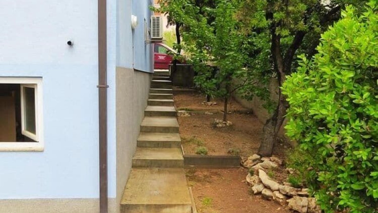 Photo of Outdoor in Mandre