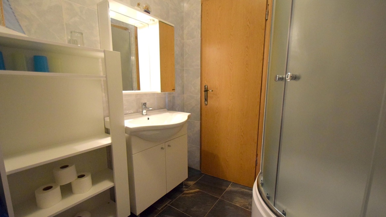 Photo of Bathroom in Gabonjin