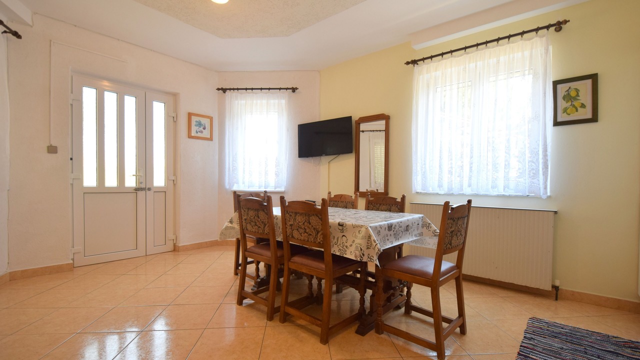 Photo of Livingroom in Vantacici