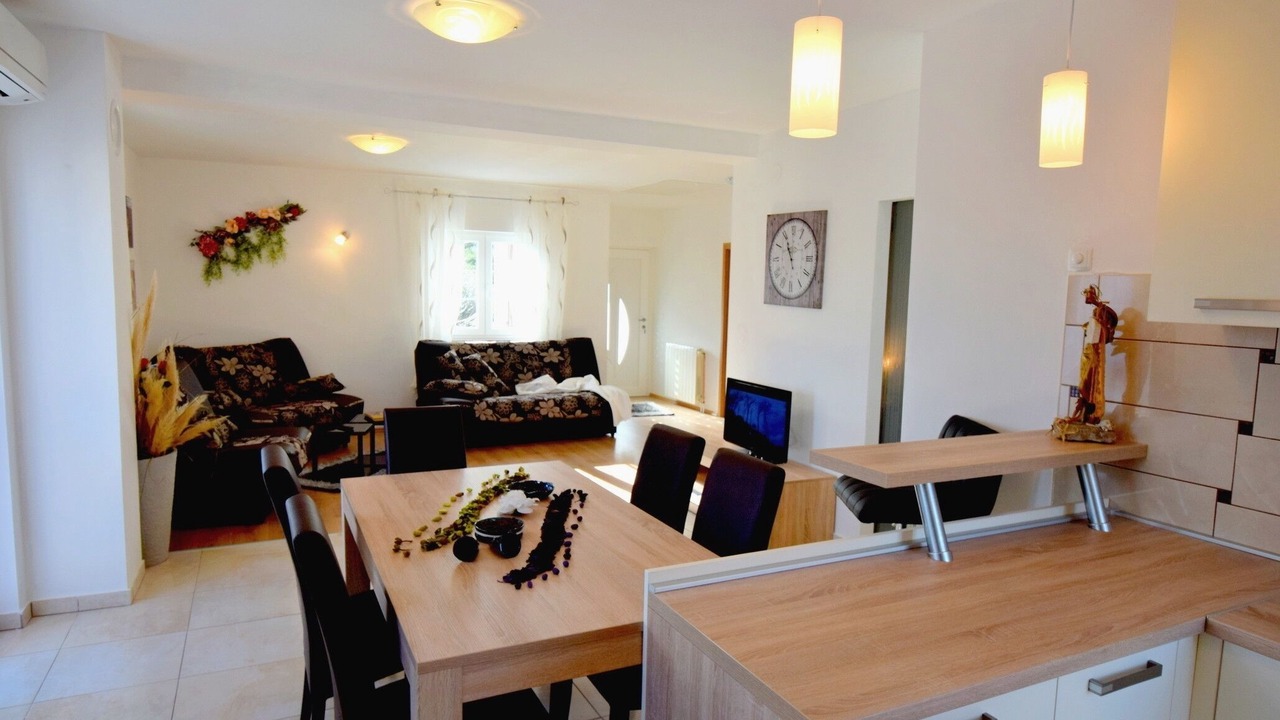 Photo of Livingroom in Porat