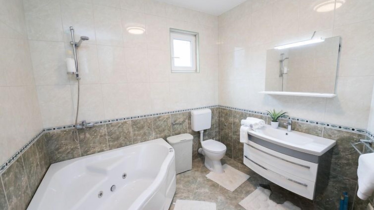 Photo of Bathroom in Razanac