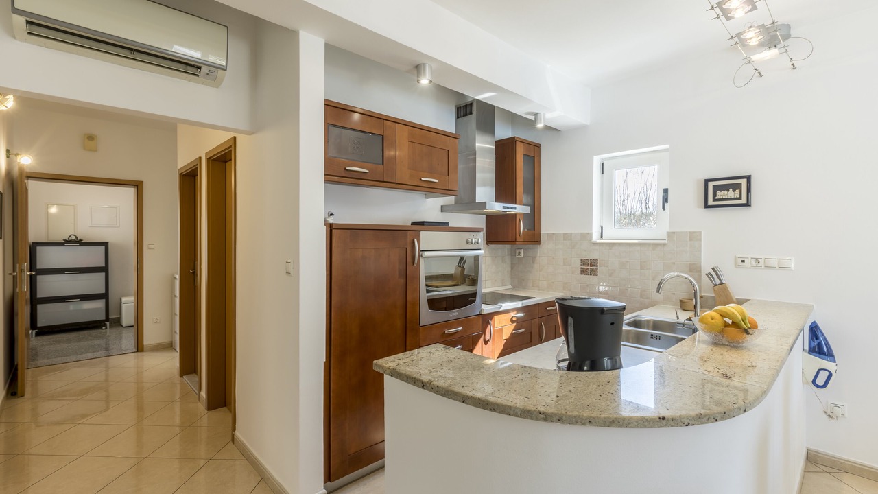 Photo of Kitchen in Srinjine