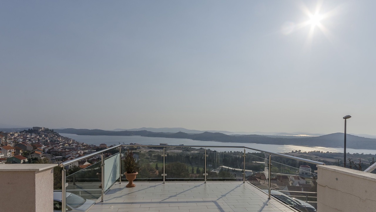Photo of Patio Balcony in Meterize
