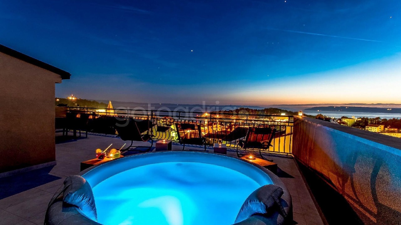 Photo of Patio Balcony in Bidol