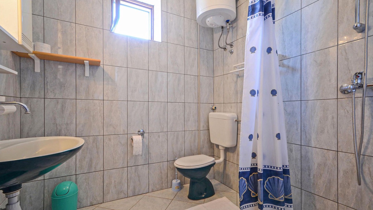 Photo of Bathroom in Kneza