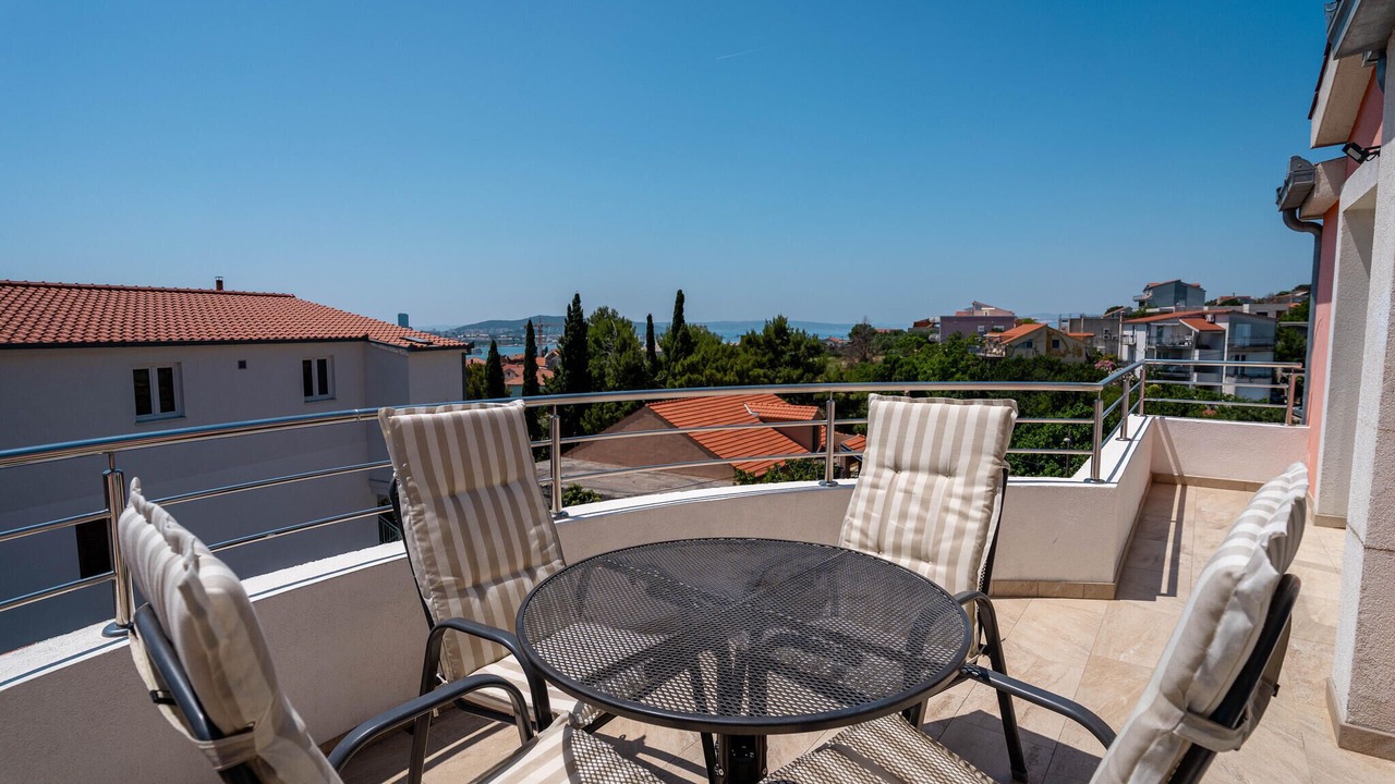 Photo of Outdoor in Solin