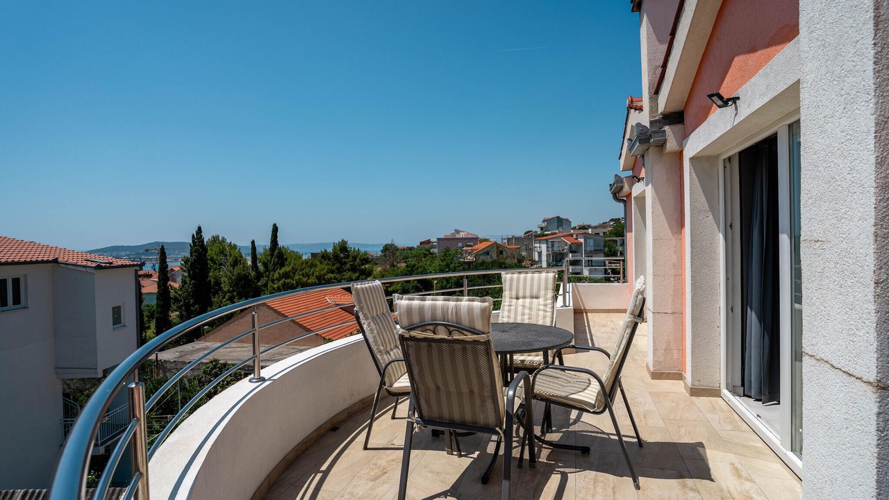 Photo of Outdoor in Solin