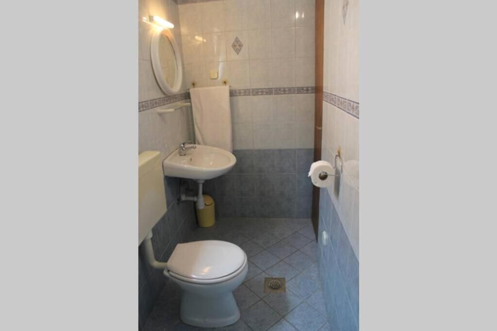 Photo of Bathroom in Lukoran
