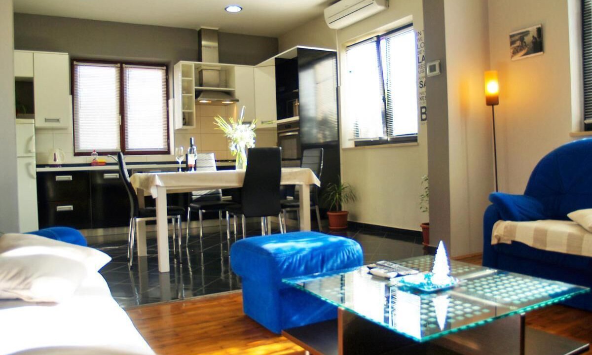 Photo of Livingroom in Lukoran
