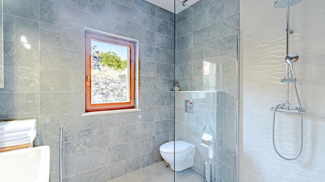 Photo of Bathroom in Kneza
