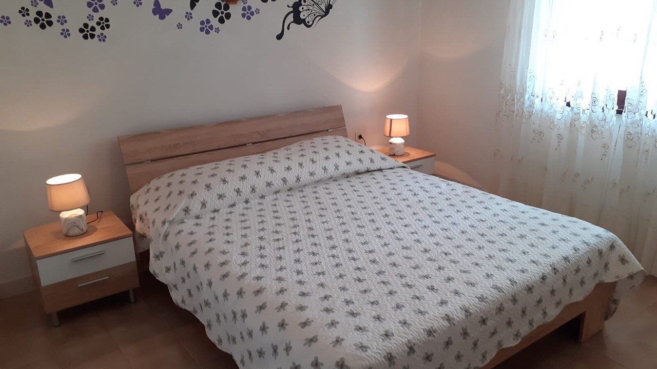 Photo of Bedroom in Miholascica