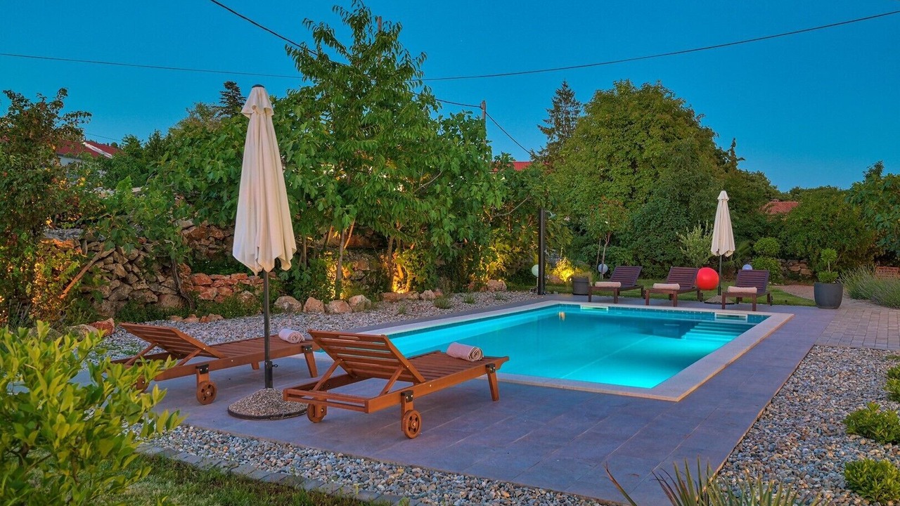 Photo of Outdoor in Kras