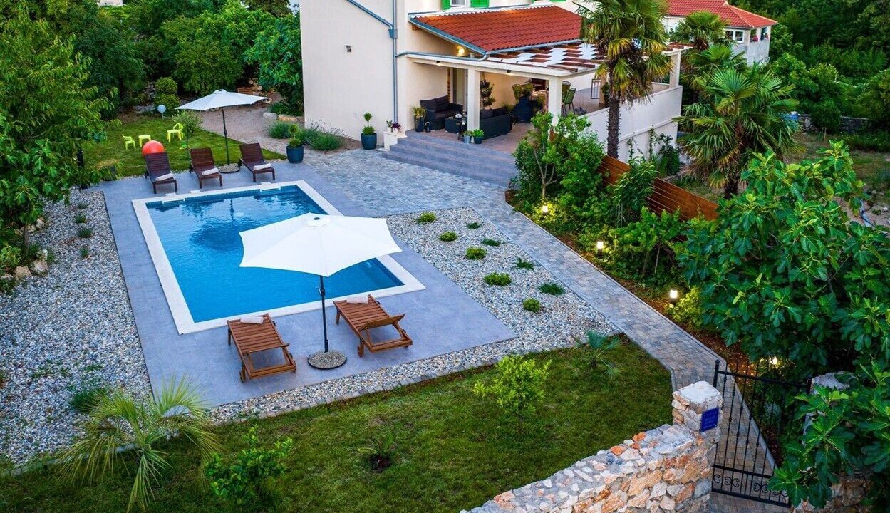 Photo of Outdoor in Kras