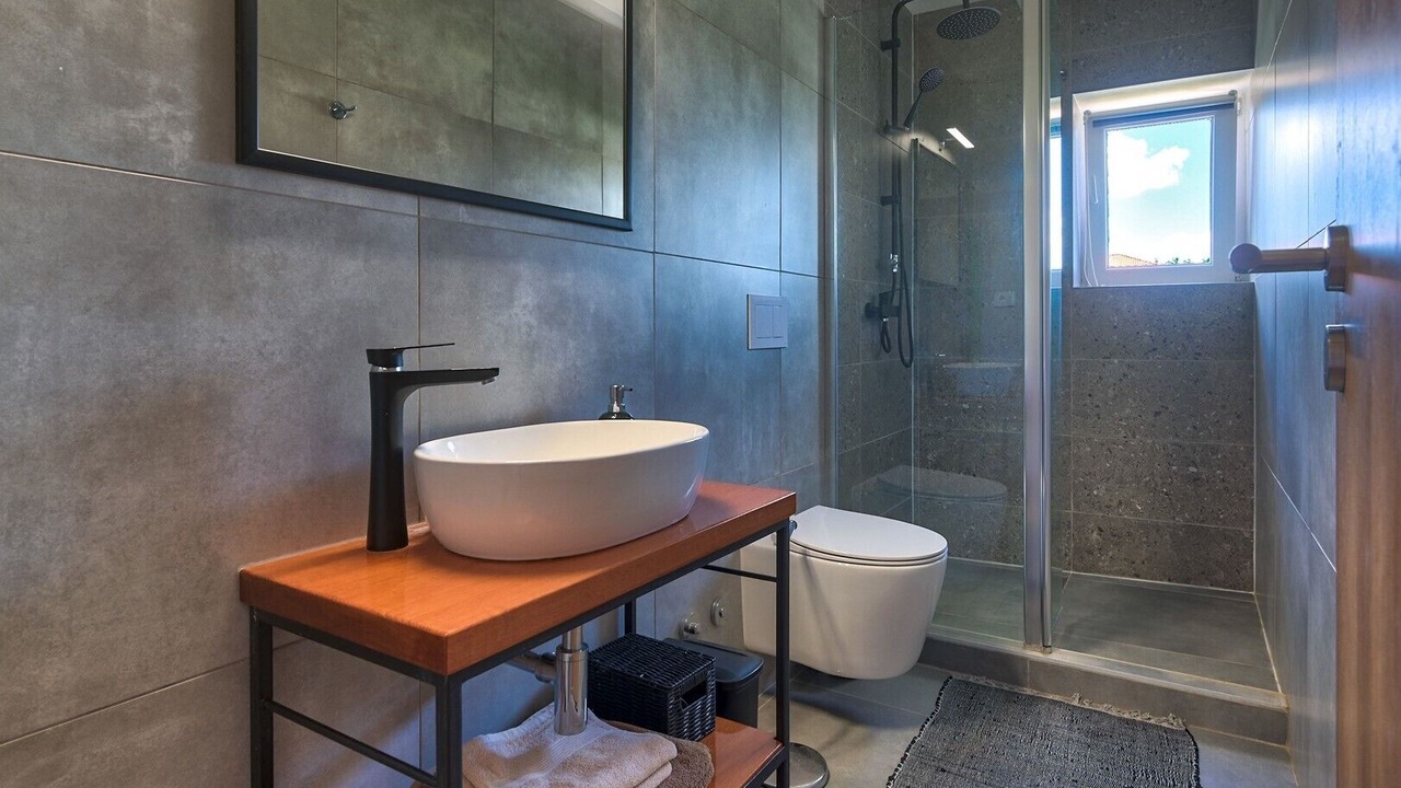 Photo of Bathroom in Kras