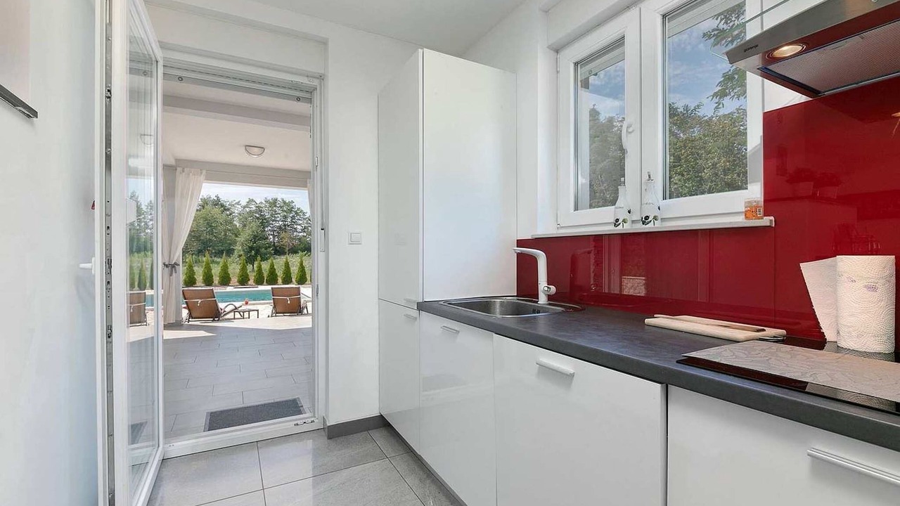 Photo of Kitchen in Santalezi
