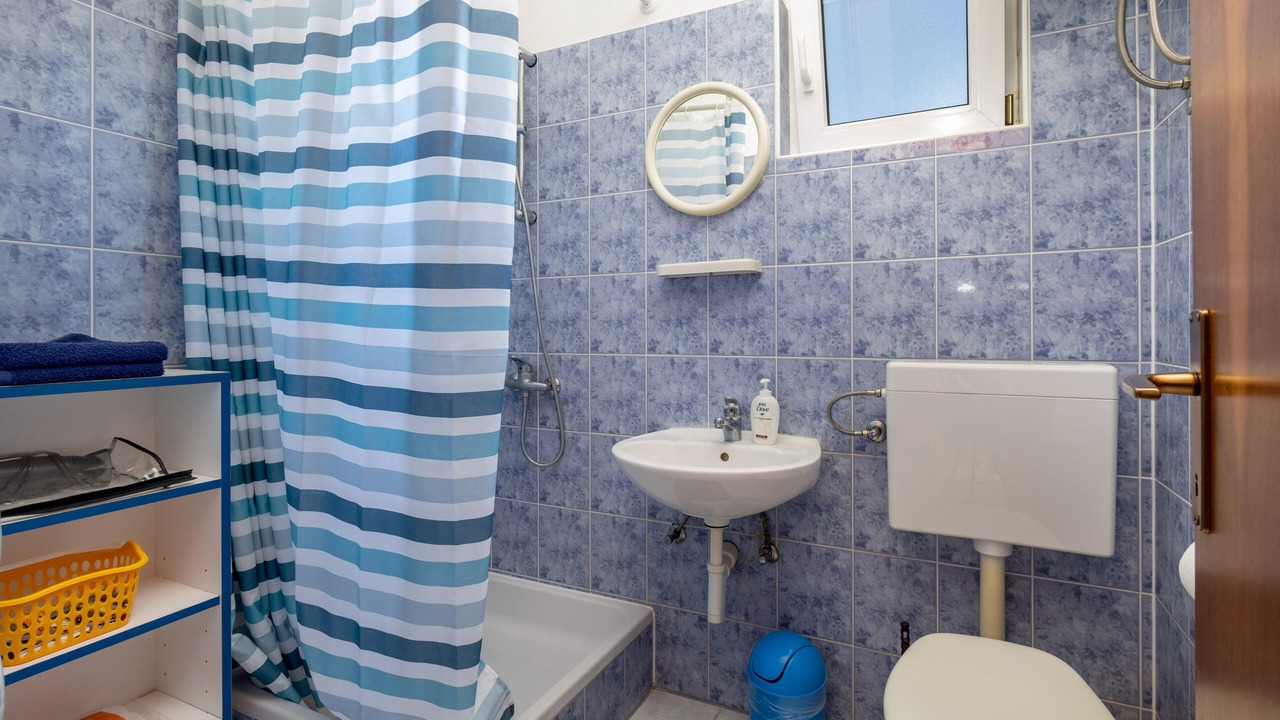 Photo of Bathroom in Slatine