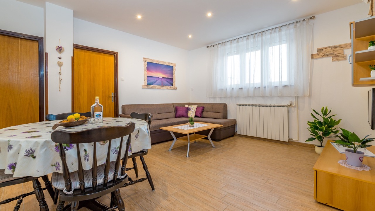 Photo of Livingroom in Jurandvor