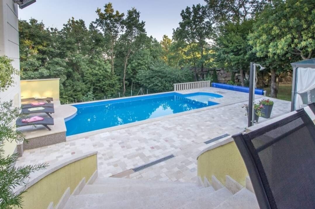 Photo of Outdoor in Hrvace