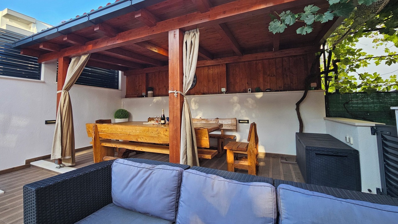Photo of Outdoor in Solin