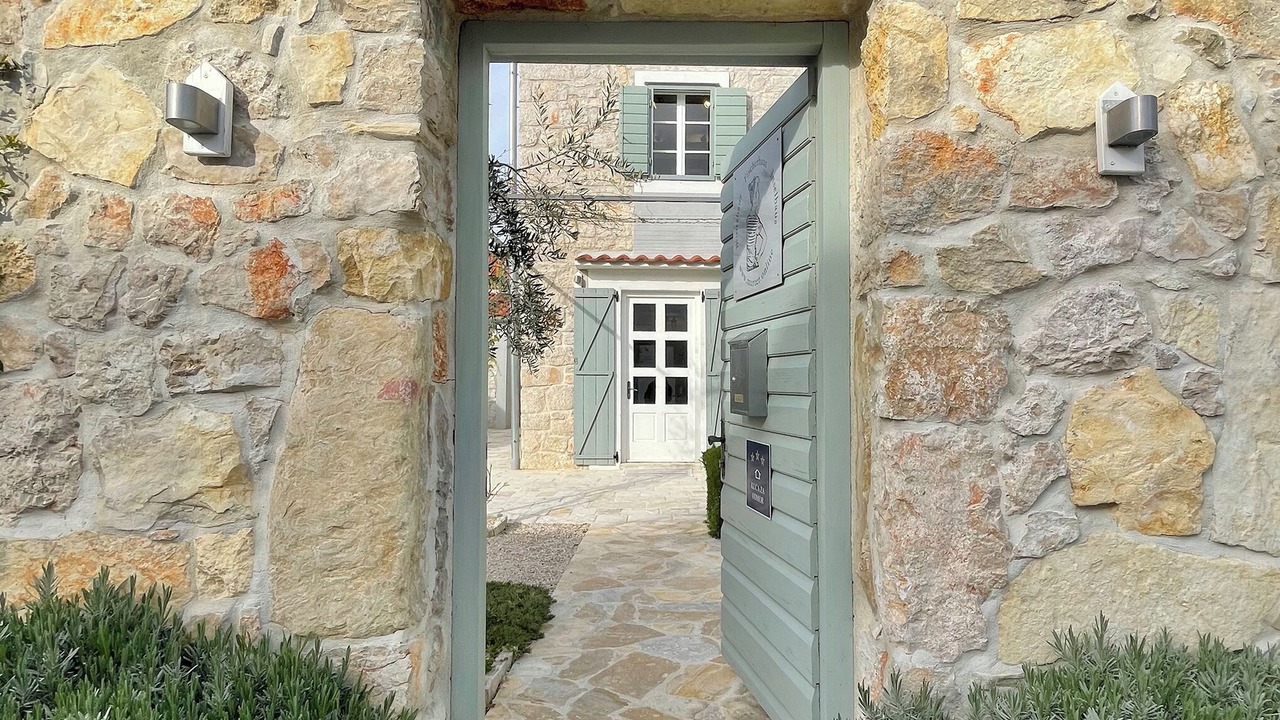 Photo of Outdoor in Betina