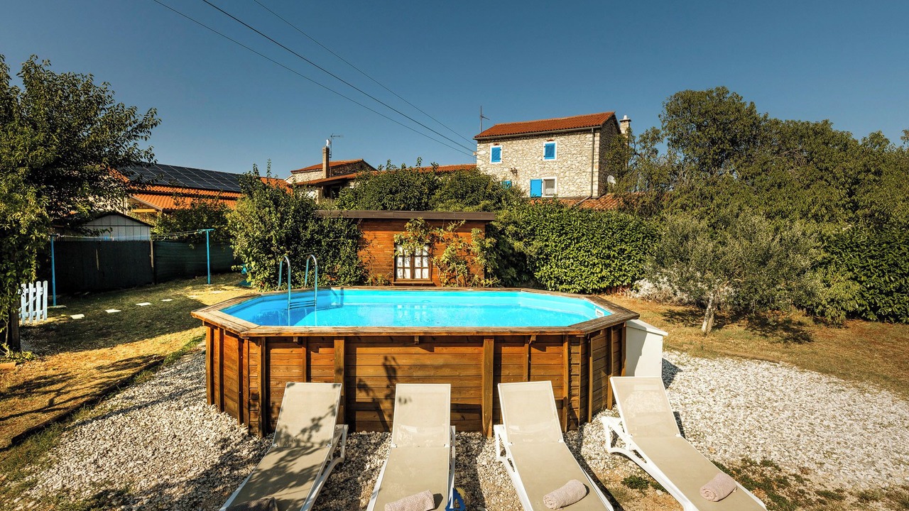 Photo of Outdoor in Vardica