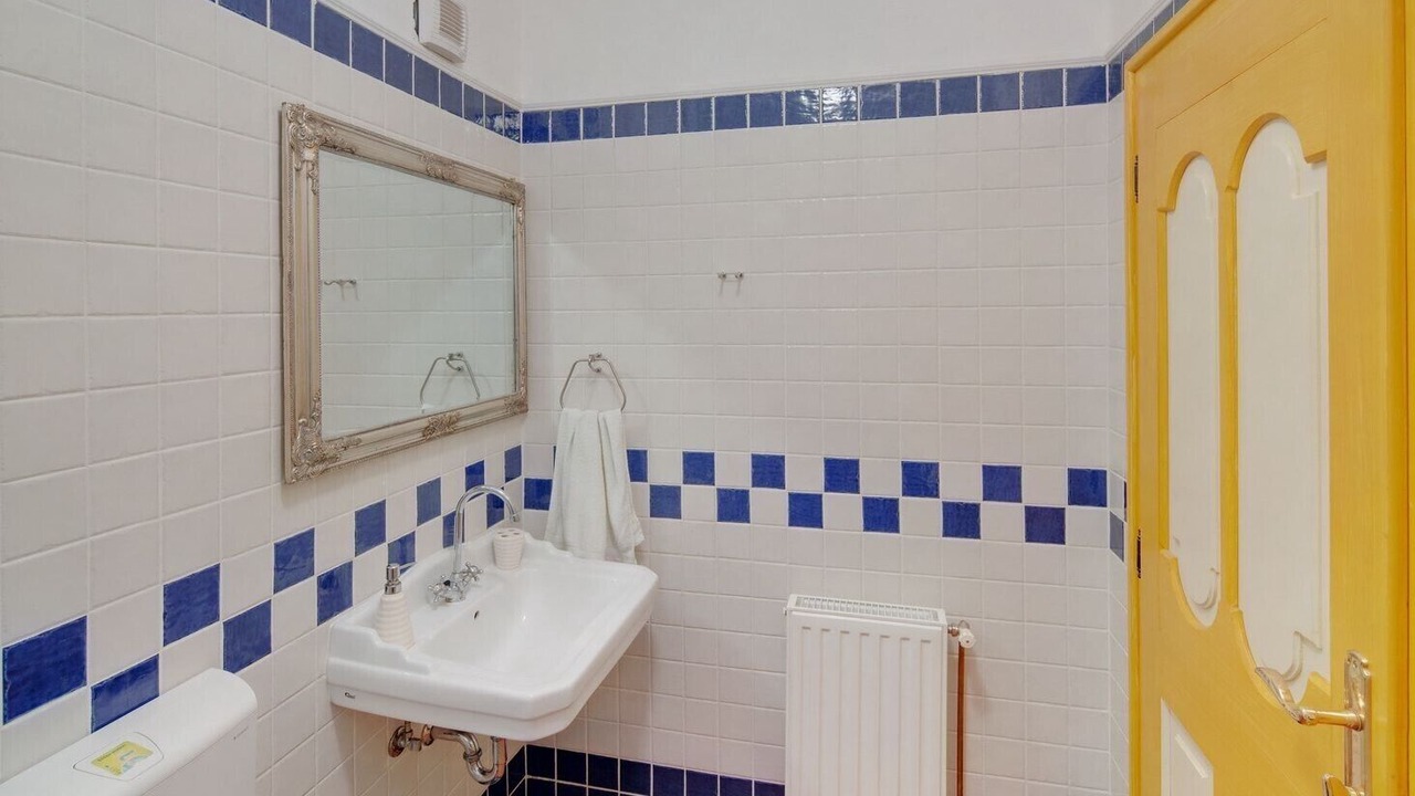 Photo of Bathroom in Draz