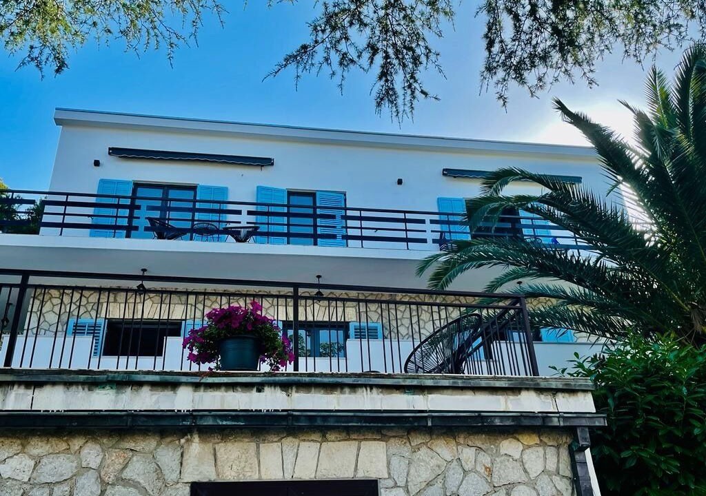 Photo of Outdoor in Cove Murtar