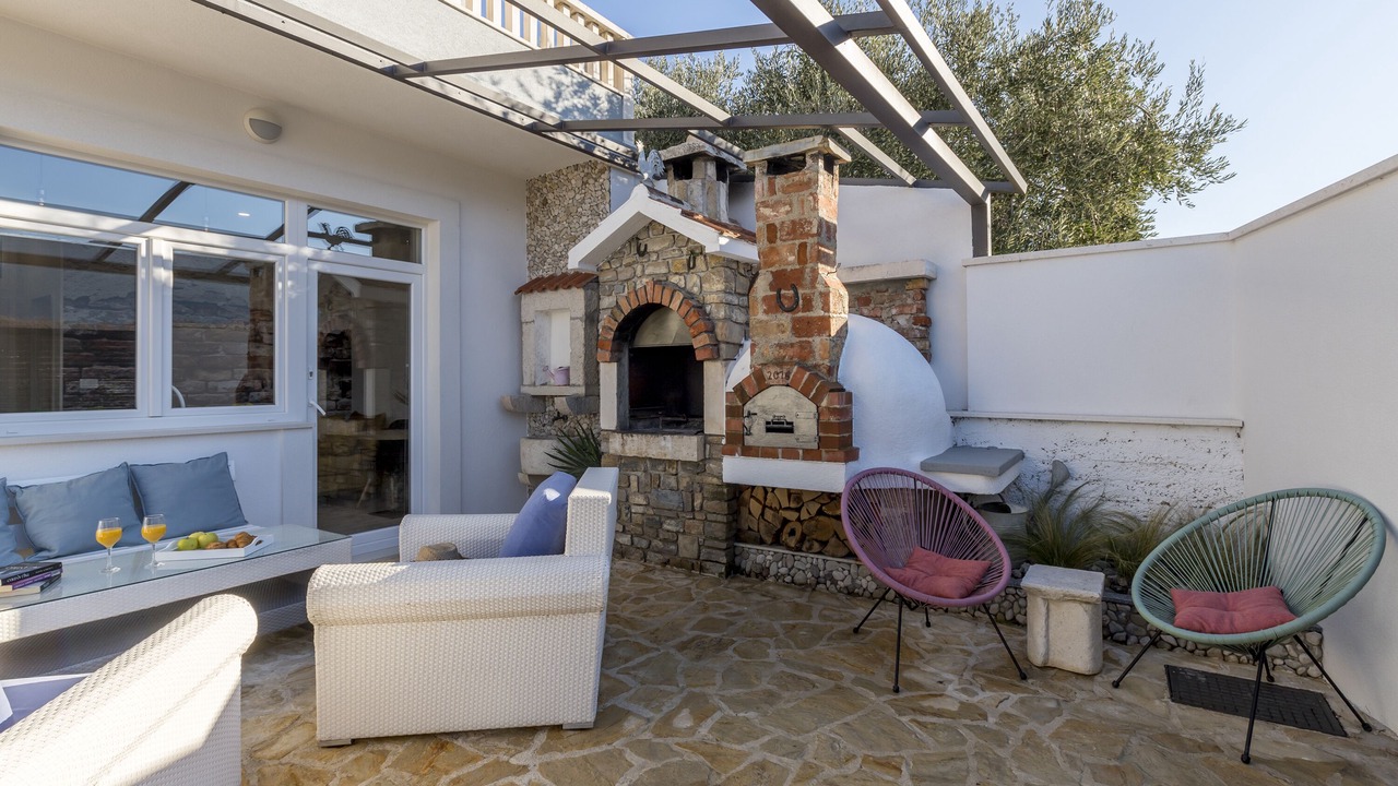 Photo of Patio Balcony in Tugare