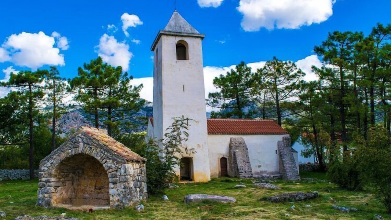 Photo of Others in Starigrad