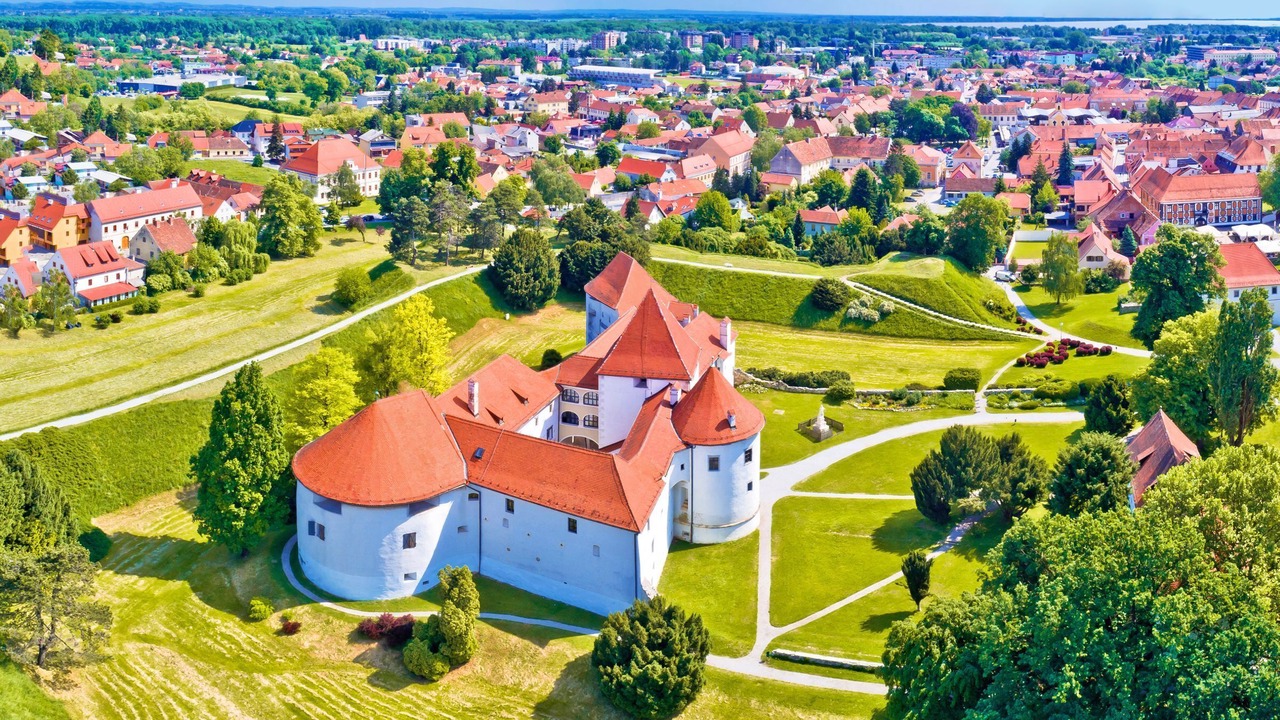 Photo of Others in Breznicki Hum