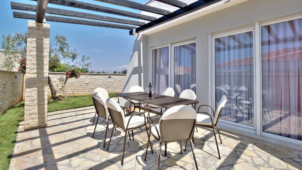 Photo of Outdoor in Finida