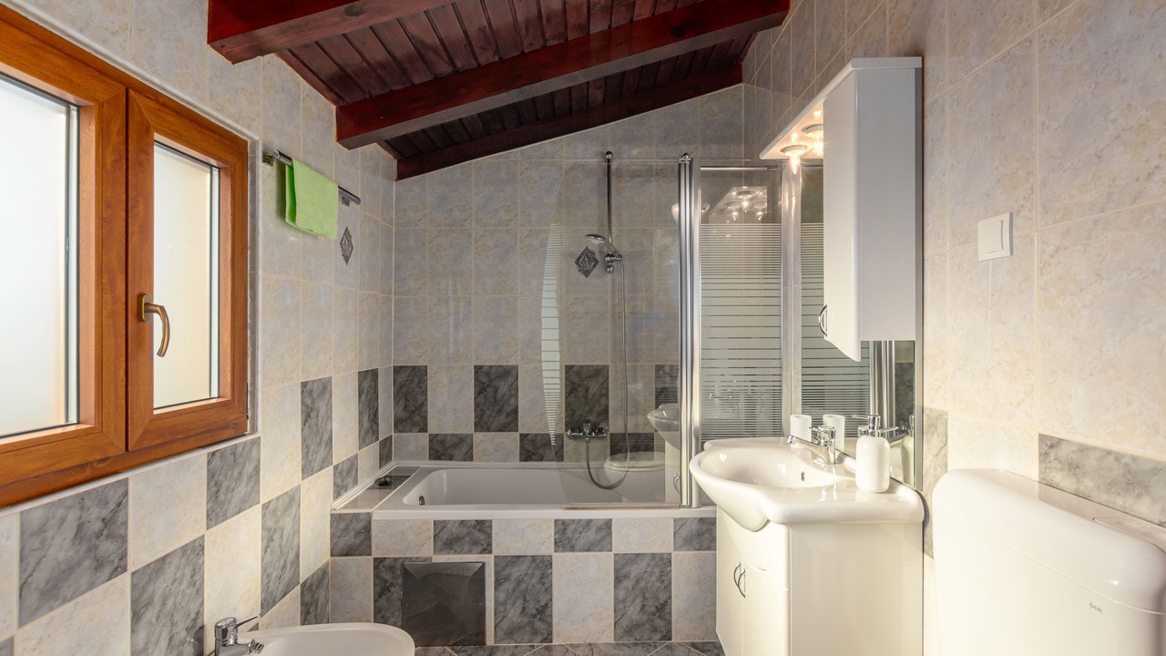 Photo of Bathroom in Cabrunici
